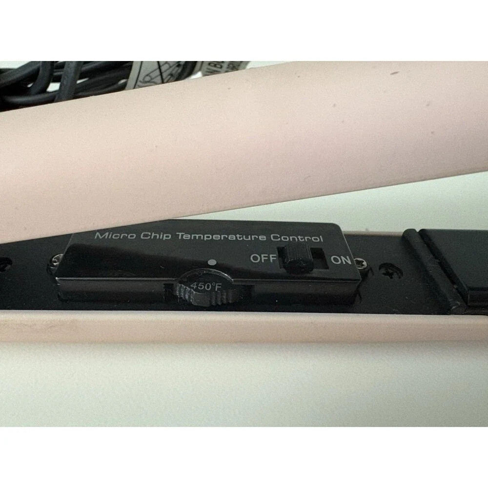 L'ange 1” Flat Iron Straightener Pink Micro Chip Temperature Control Model HS035